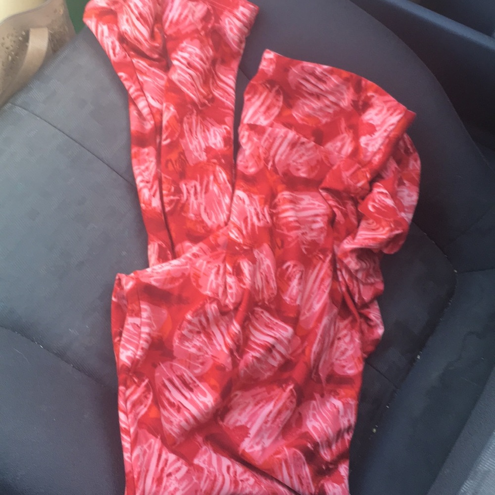SOLD💕💕💕LuLaRoe Valentine’s Day leggings NWOT